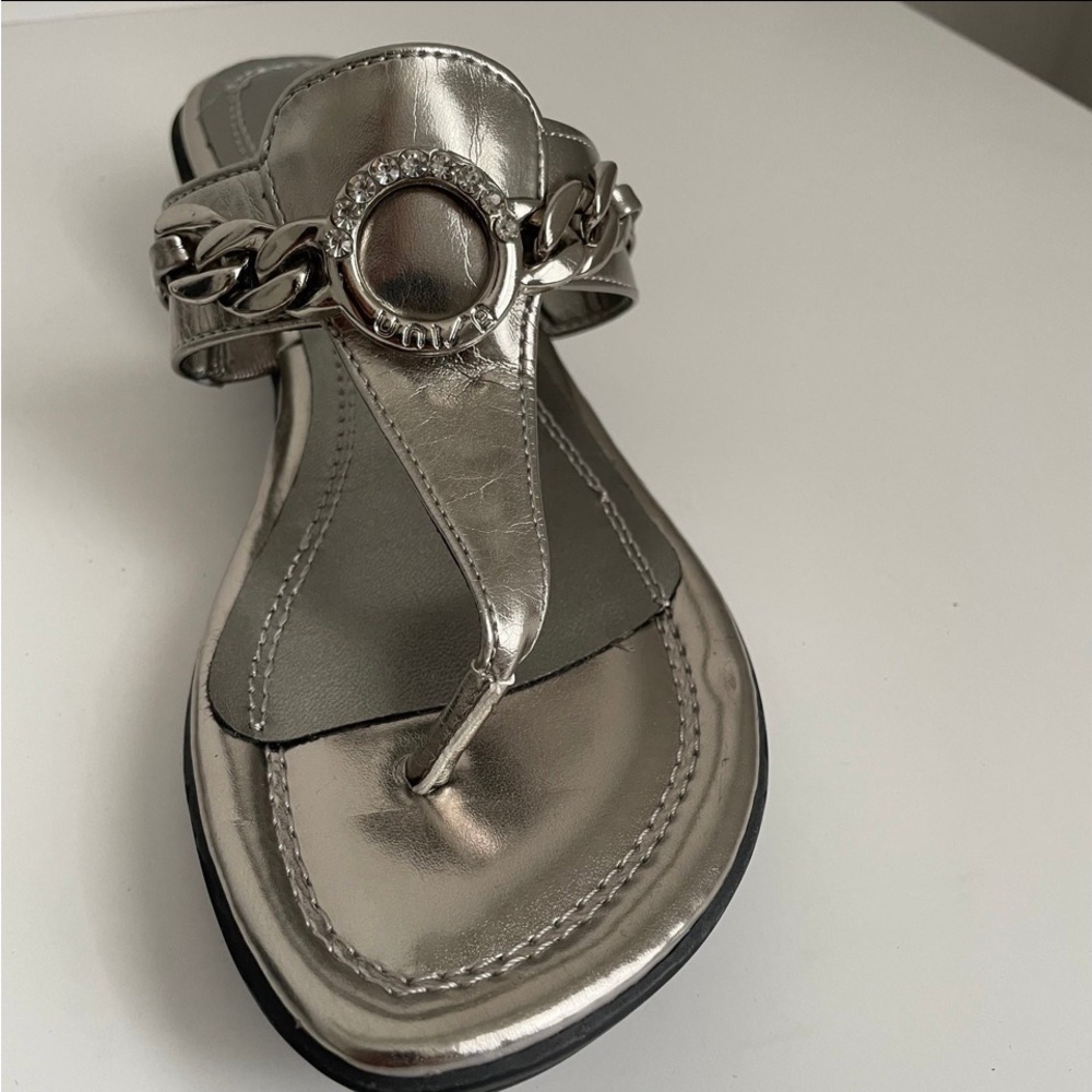 UNISA Silver Fancy Sandal For Women.Size8. - Picture 10 of 10